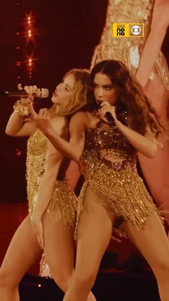 Shakira image