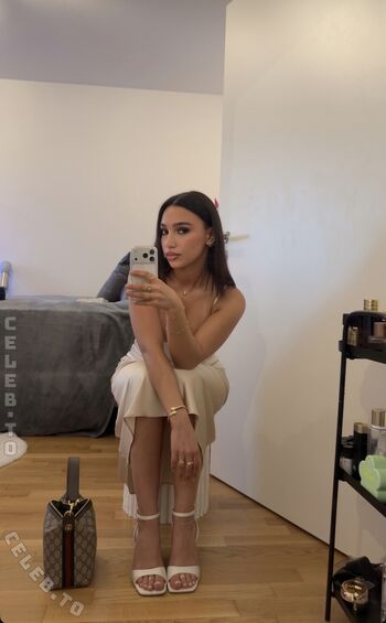 Shakiravv image