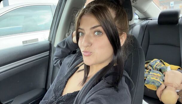 Shaniamarie03 image