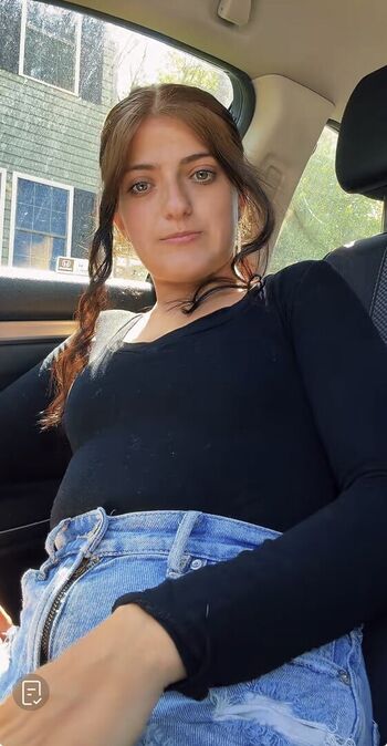 Shaniamarie03 image