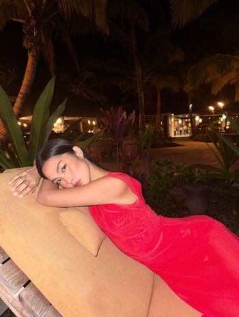 Shannon zhao page 3 image