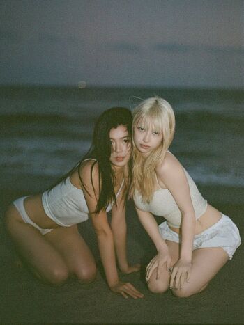 Shaunazhere page 2 image