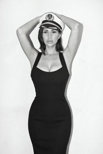 Shay laren image