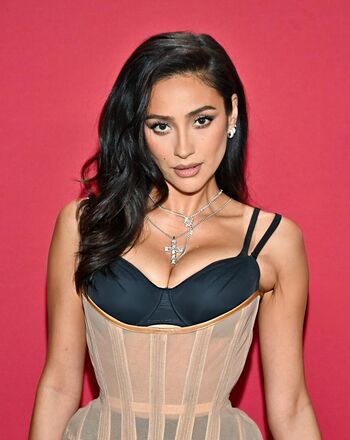 Shay Mitchell