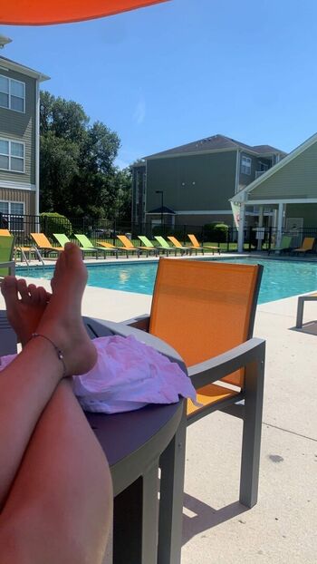 Shelby simmons image