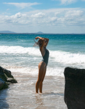 Shenise breslin image