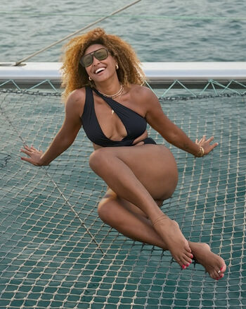 Sheron menezes image