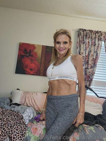 Sherryw61736833 image