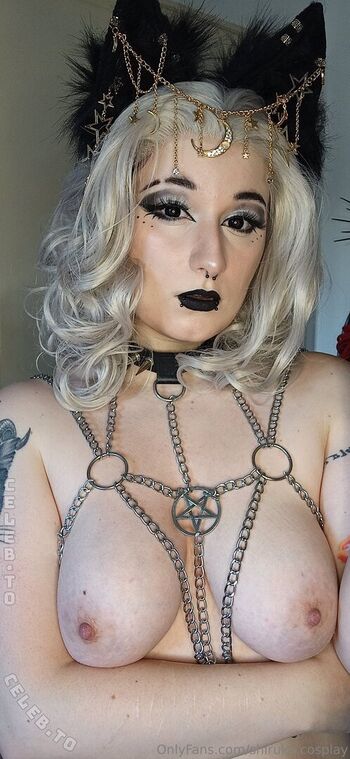 Shiruka cosplay image