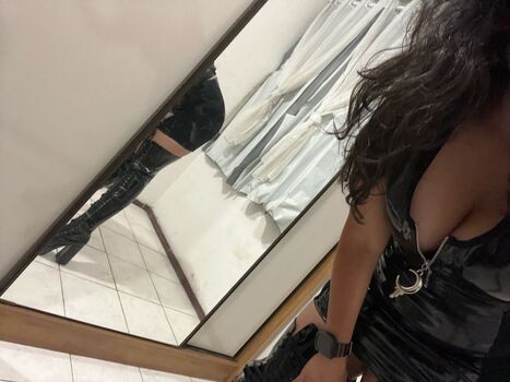 Show your girlfriend image