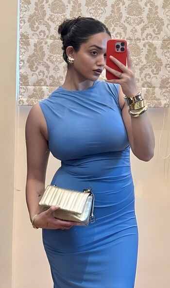 Shreya vishakant image