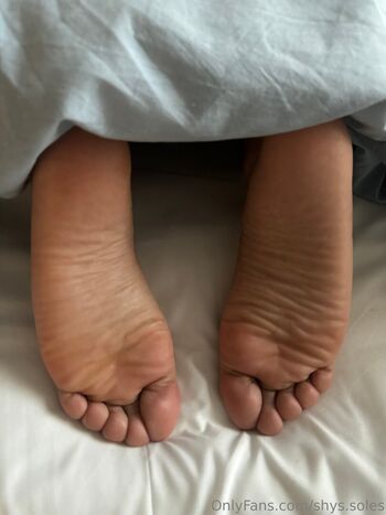 Shys soles image
