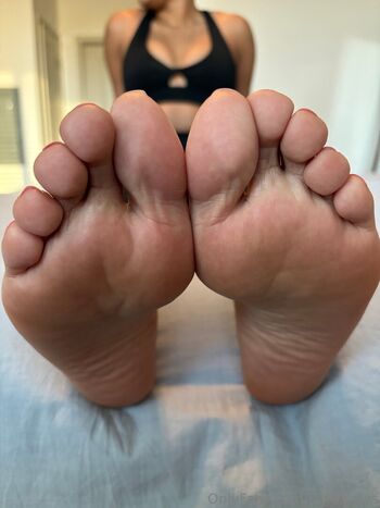 Shys soles image