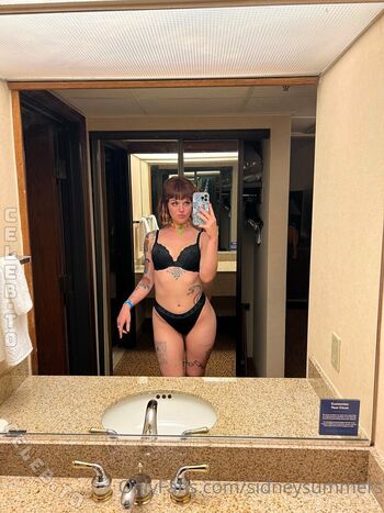 Sidney summers image