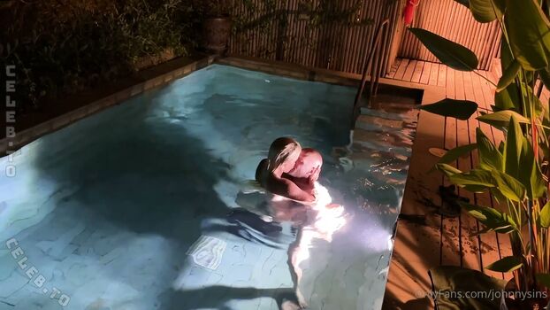 Sienna day 1 page 2 image