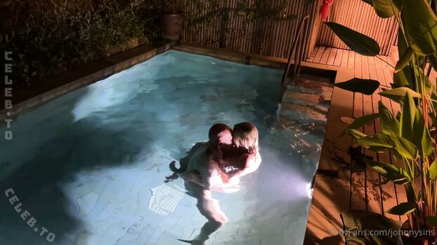 Sienna day 1 page 2 image