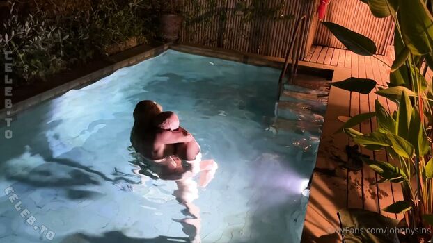 Sienna day 1 page 2 image