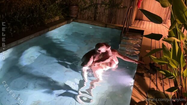 Sienna day 1 page 2 image