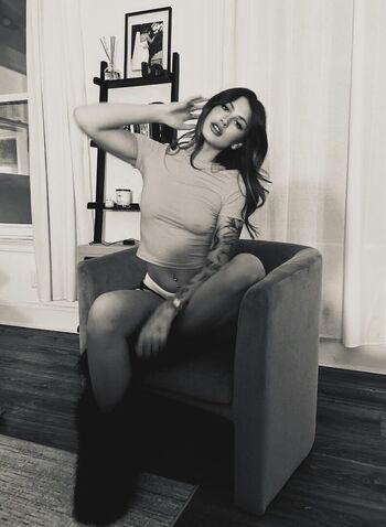 Siennadotson image