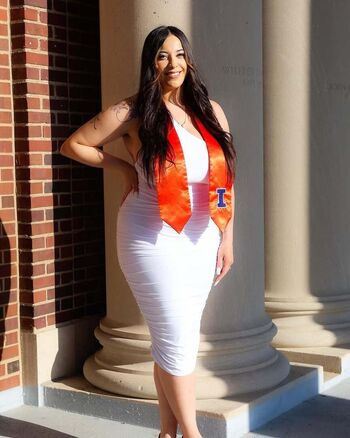 Sierra dominique image