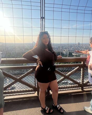 Sierra dominique image