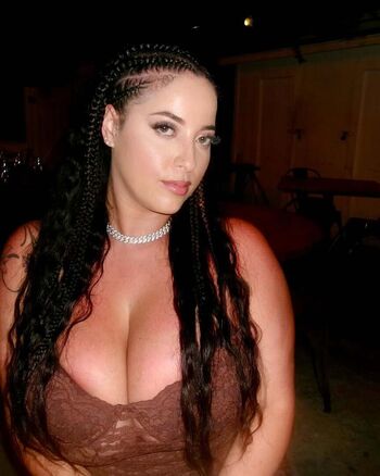 Sierra dominique image