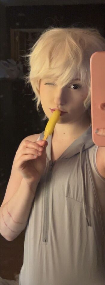 Sillysharkieboy image