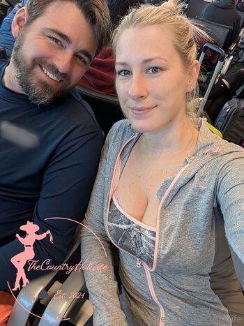 Skinny Homemade Milf