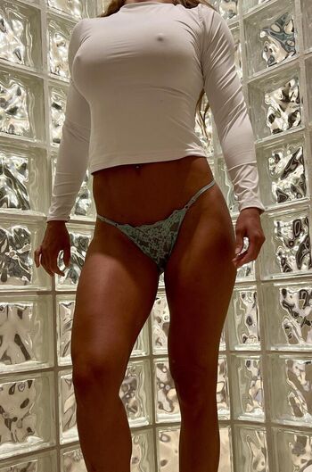 Skinny homemade milf image