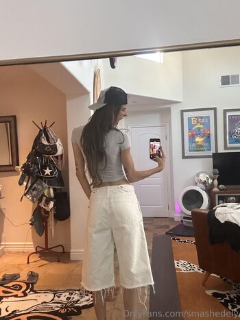 Smashedely - Ashley Matheson