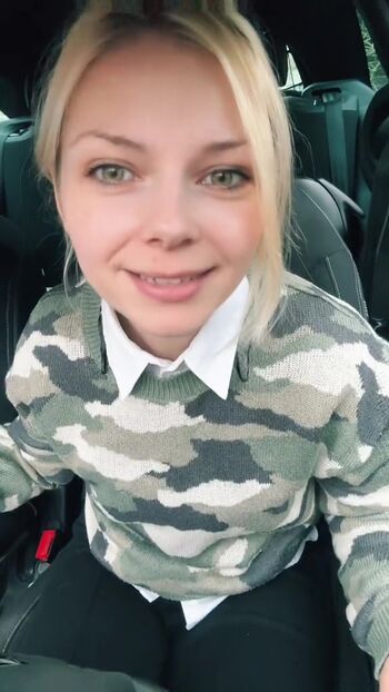 Smileydani158 page 5 image