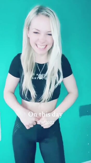 Smileydani158 page 4 image