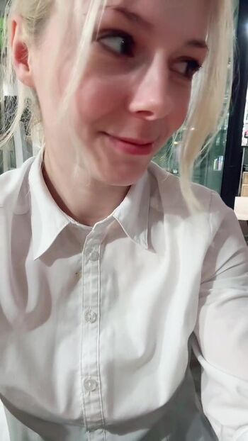 Smileydani158 page 2 image