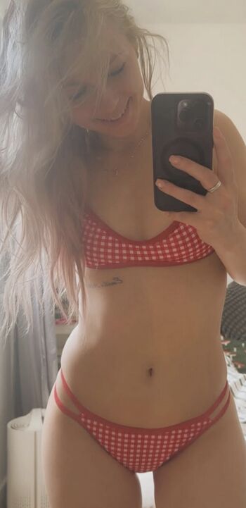 Smileydani158 image