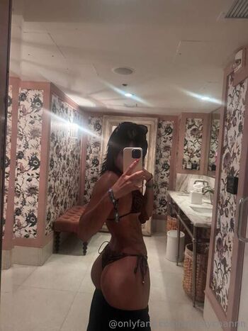 Snackychannn 1 image