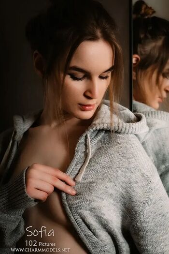Sofia thorne image