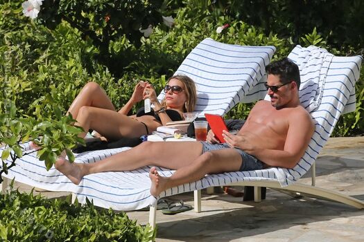 Sofia vergara page 4 image