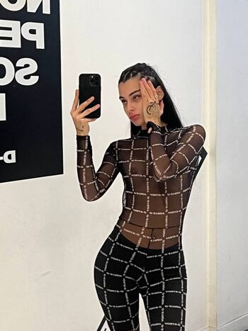 Sofifernandez image