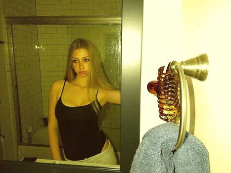Sofyaplotnikova image