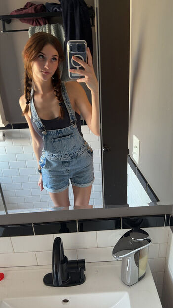 Soggyalien22 1 image