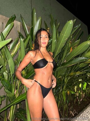 Solène Favreau ????????