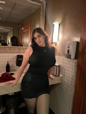 Some0nes daughter image