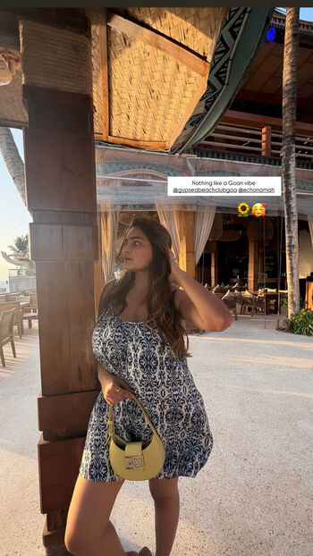 Sonali malhotraa image