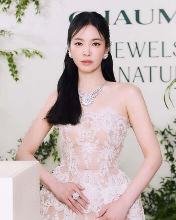 Song hye kyo image