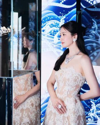 Song hye kyo image
