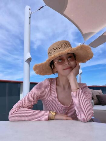 Song hye kyo image