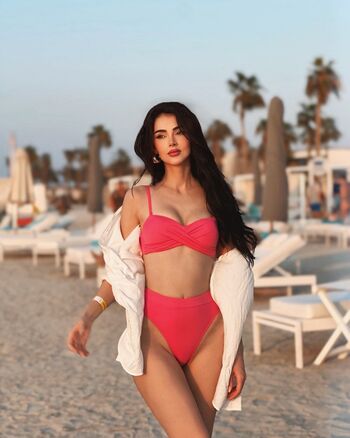Sonia beytoushi image