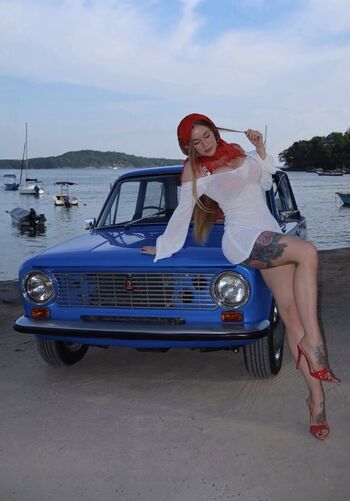 Sonya temnikova page 4 image