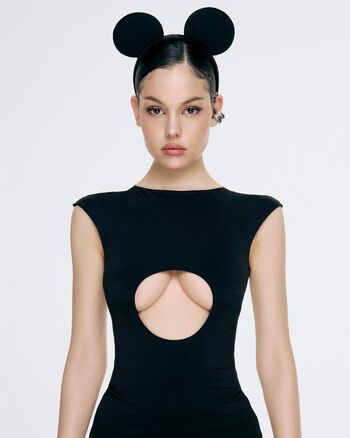 Sonya zoloeva image