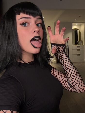 Soogsx 1 page 2 image